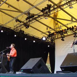 Troy Cassar-Daly on stage at the Domain Olympic Live Site, Sydney, 2000