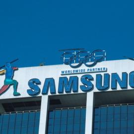 Olympic rings on the Samsung building, Sydney, 2000