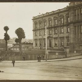 Print - Australian Museum in College Street Darlinghurst, 1916