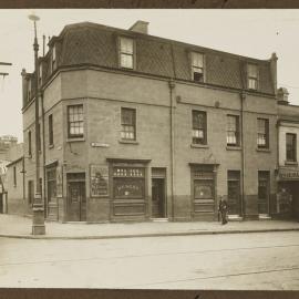 Print - Royal Hotel corner of William and Crown Streets Darlinghurst, 1916