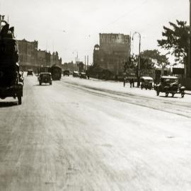 Oxford Street Darlinghurst, at the corner of South Dowling Street, 1935