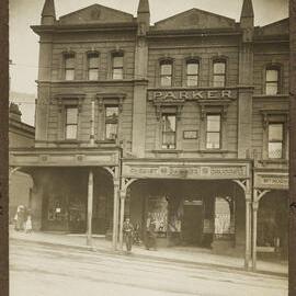 Print - Parker Building in William Street Darlinghurst, 1916