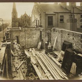 Print - Construction corner of William and Forbes Streets Darlinghurst, 1916