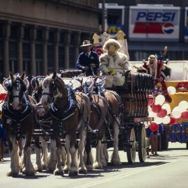 Dray and team, George Street Sydney, 1995