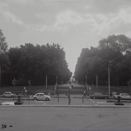 Pedestrian crossing, Park Street Sydney, 1971