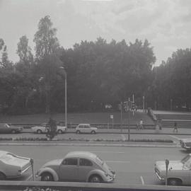 Pedestrian crossing, Park Street Sydney, 1971