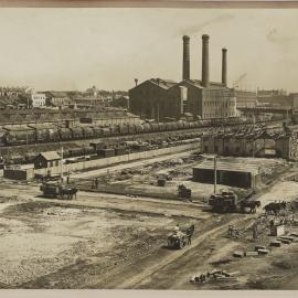 Print - Construction site for City Municipal Fruit Market Building Number 3, Hay and Quay Streets Haymarket, 1910