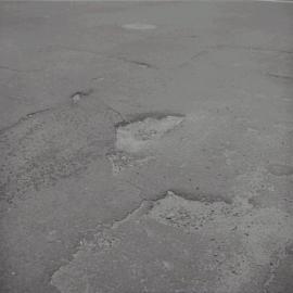 Road condition, Erskine Street Sydney, 1973