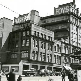 Mark Foy's piazza building, Elizabeth Street Sydney, circa 1928