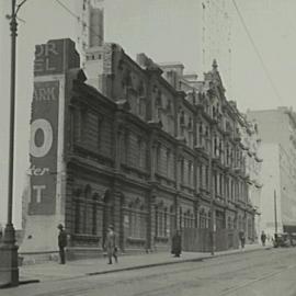 Progressive demolition in Elizabeth Street, 1933