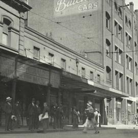 Pedestrians on Elizabeth Street Sydney, 1933