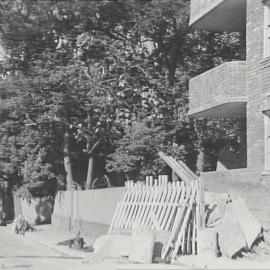 Apartment building on Billyard Avenue Elizabeth Bay, 1940