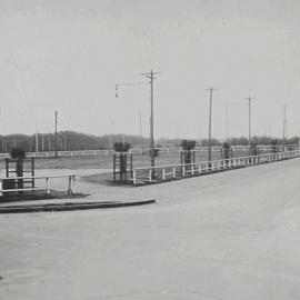 Parking area on Driver Avenue Moore Park, 1928