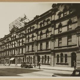 Print - Enmore Flats building on Elizabeth Street Sydney, 1933