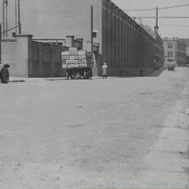 Horse and cart on Balfour Street Chippendale, 1936