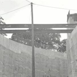 Construction of circular cut overpass, Millers Point, 1942
