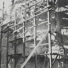 Construction of retaining wall scaffolding, Millers Points, 1941