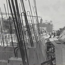 Reinforcement for retaining wall counter forts and facewall, York Street North The Rocks, 1940