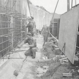 Bradfield Highway retaining wall, near York Street North The Rocks, 1941