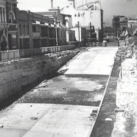Resurfacing of York Street North The Rocks, 1942