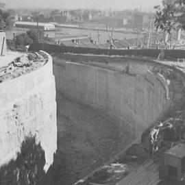 Construction of the circular cut, near the Bradfield Highway Millers Point, 1941