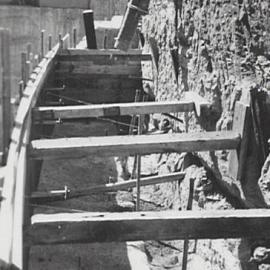 Construction of retaining walls, Circular Cut Millers Point, 1941