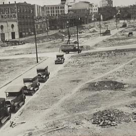 Cars parked on Goulburn Lane, Brisbane Street area resumption, Surry Hills, 1929