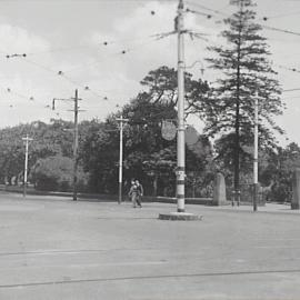 Horse and cart on City Road Chippendale, circa 1930