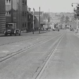 Tram line, Burton Street Darlinghurst, 1932