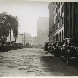 Cars parked along Carrington Street Sydney, 1932