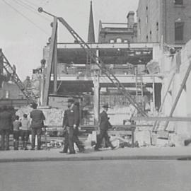 Demolition of the old Sun building on Castlereagh Street Sydney, 1933