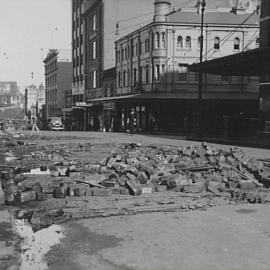 Wood blocks on Castlereagh Street Sydney, 1932