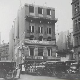 Demolition of old "Sun" building on Castlereagh Street Sydney, 1933