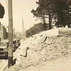 Construction of Hyde Park South rockery, College Street Sydney, 1934