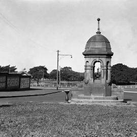 Comrie Memorial Fountain, Driver Avenue Moore Park, 1934