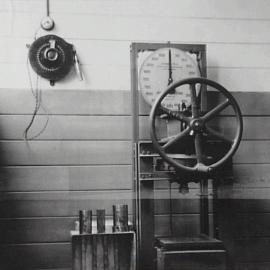 Concrete testing machine, Wattle Street Depot Ultimo, 1929