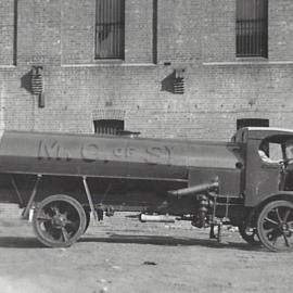 Council street flushing vehicle, location unknown, 1929