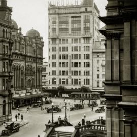 Removal of Druitt Street men's convenience, Druitt Street Sydney, 1933