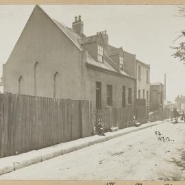 Print - Streetscape with houses, Duke Street Woolloomooloo, 1912