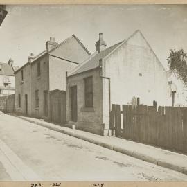 Print - Houses and vacant block, Duke Street Woolloomooloo, 1912