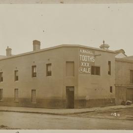 Print - Hotel on the corner of Pyrmont Bridge Road and Paternoster Row Pyrmont, 1911
