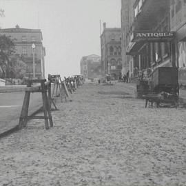 View west to York Street of resurfacing of Margaret Street Sydney, Sydney, 1933