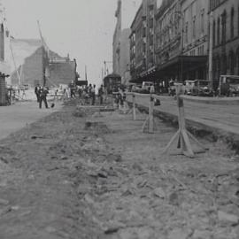 Road construction and levelling, Elizabeth Street Sydney, 1934