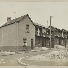 Print - Streetscape with vacant blocks and terraces, Little Edward Street Pyrmont, 1915