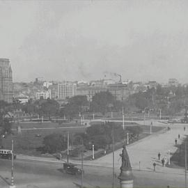 Hyde Park North, corner Macquarie and Kings Street Sydney, 1933