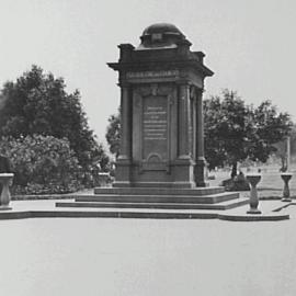 Oddfellows Memorial Fountain, corner Park and Elizabeth Streets Sydney, 1933