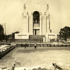 Construction of Anzac Memorial and Pool of Reflection, Liverpool Street Sydney, 1934