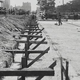 Construction of Pool of Reflection, Elizabeth Street Sydney, 1934