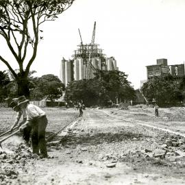 Construction of ANZAC War Memorial, corner Liverpool and Elizabeth Streets Sydney, 1932