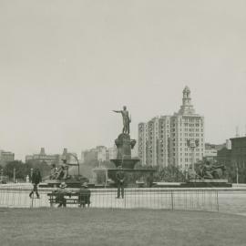 Archibald Fountain and surrounds, Elizabeth Street Sydney, 1933